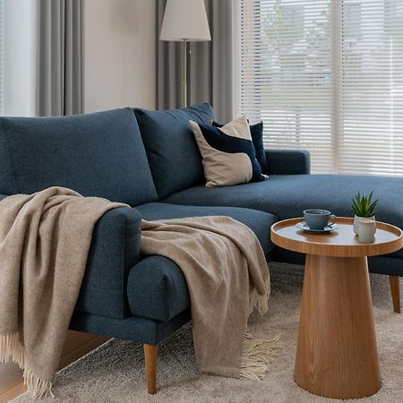 D33 Vilnius - Brand New Luxury Apartment With Terrace, Garden, Ac And Parking 外观 照片